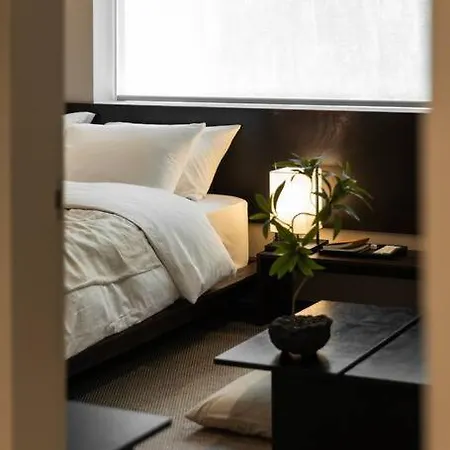 Breezy Gwanghui Essay Apartment